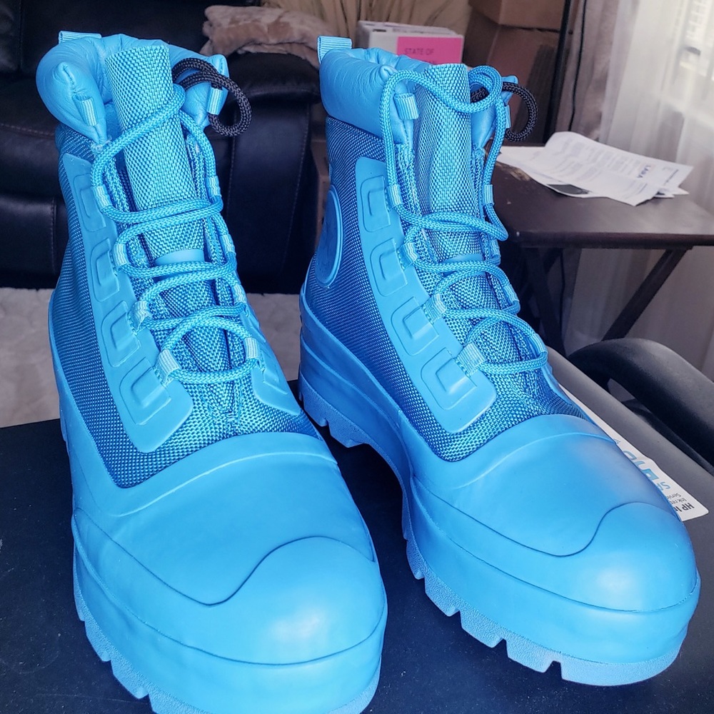 AMBUSH X Converse Blue Duck Boot (Limited Edition)